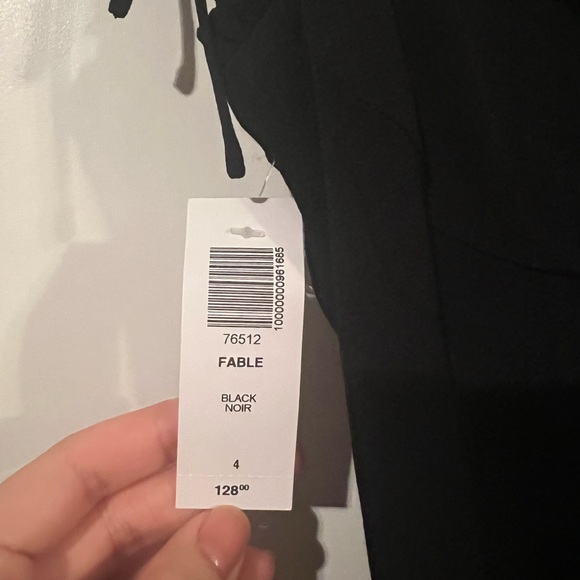 Aritzia Wilfred Fable dress NWT - Picture 3 of 5